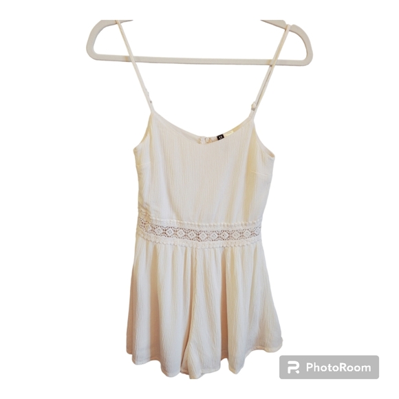 H&M Divided White Romper - Picture 4 of 9